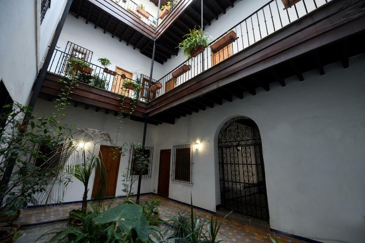 Apartamento Arenal Sevilla Bagian luar foto