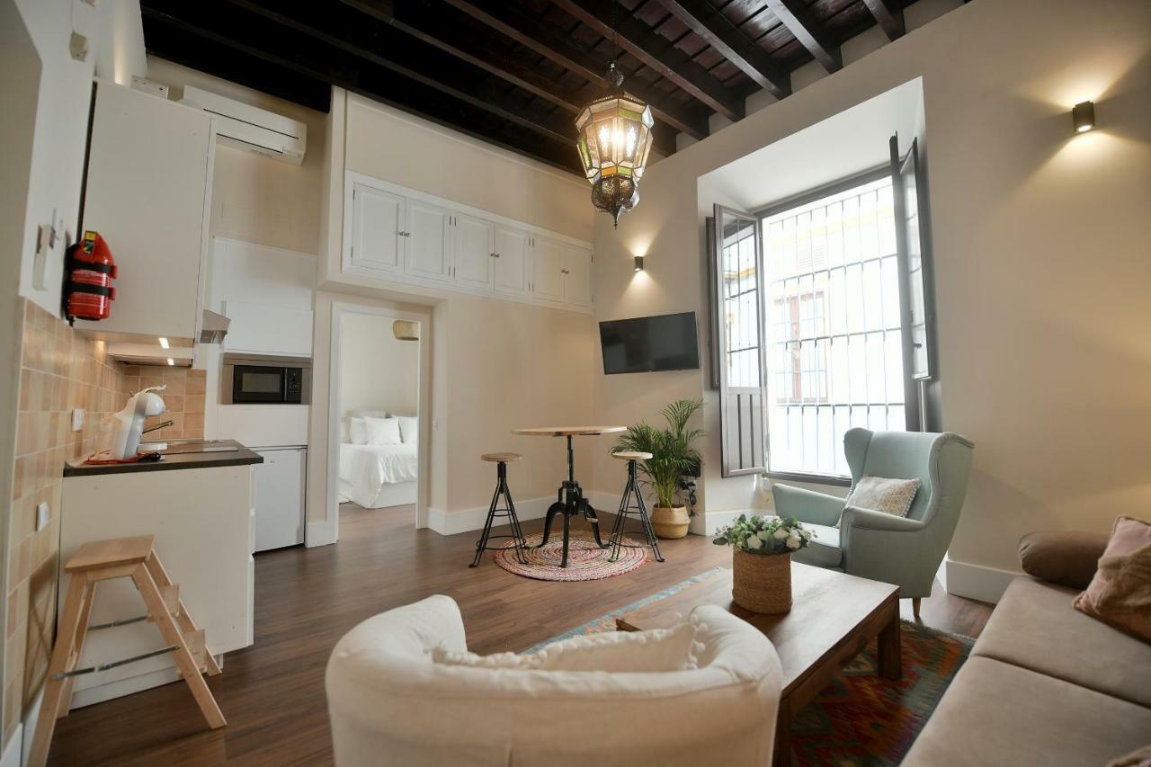 Apartamento Arenal Sevilla Bagian luar foto
